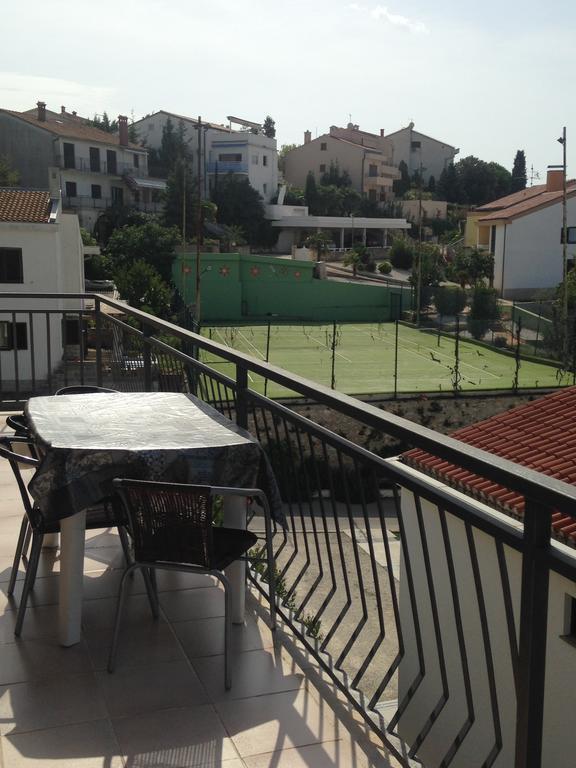 Apartments Villa Kristina Pula Habitación foto